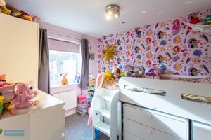 Bedroom- click for photo gallery